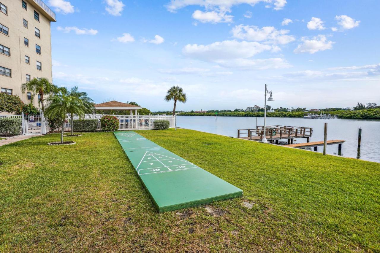 Bayshore Yacht & Tennis 216 Clearwater Beach Exterior photo